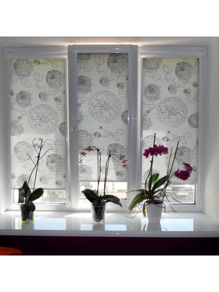 Рулонные шторы закрытого типа с направляющими Вариант 15